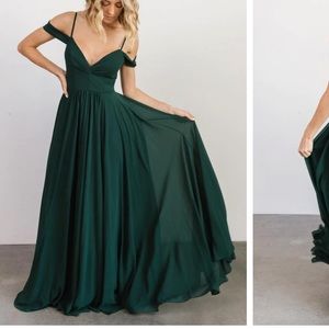 great for a fall wedding, bridesmaid. Never worn. Dark green Size L. Baltic born